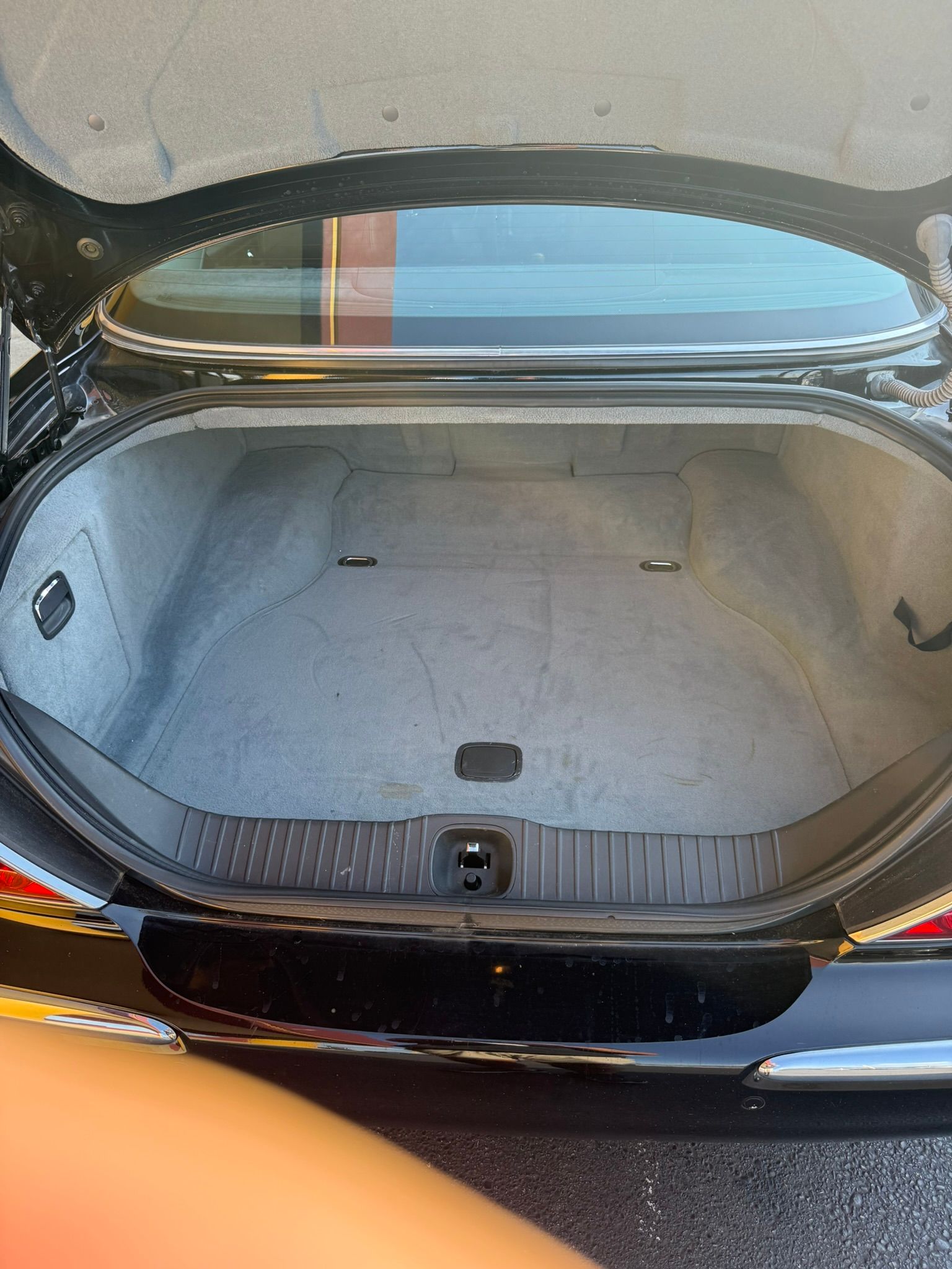Used 2004 Jaguar XJ8 RWD image 18