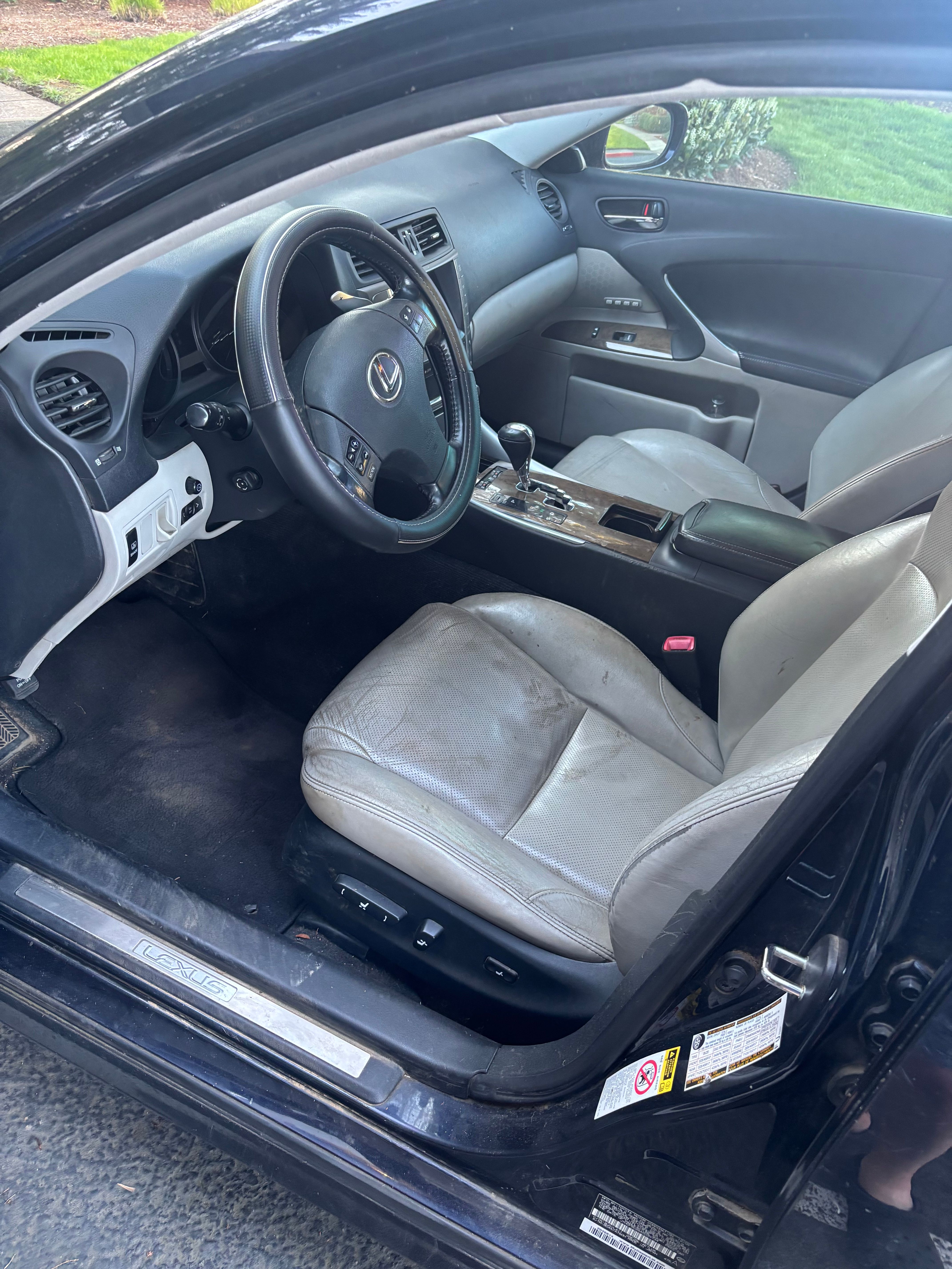 Used 2010 Lexus IS 250 AWD image 10