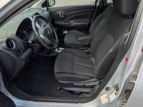 Used 2019 Nissan Versa SV image 12