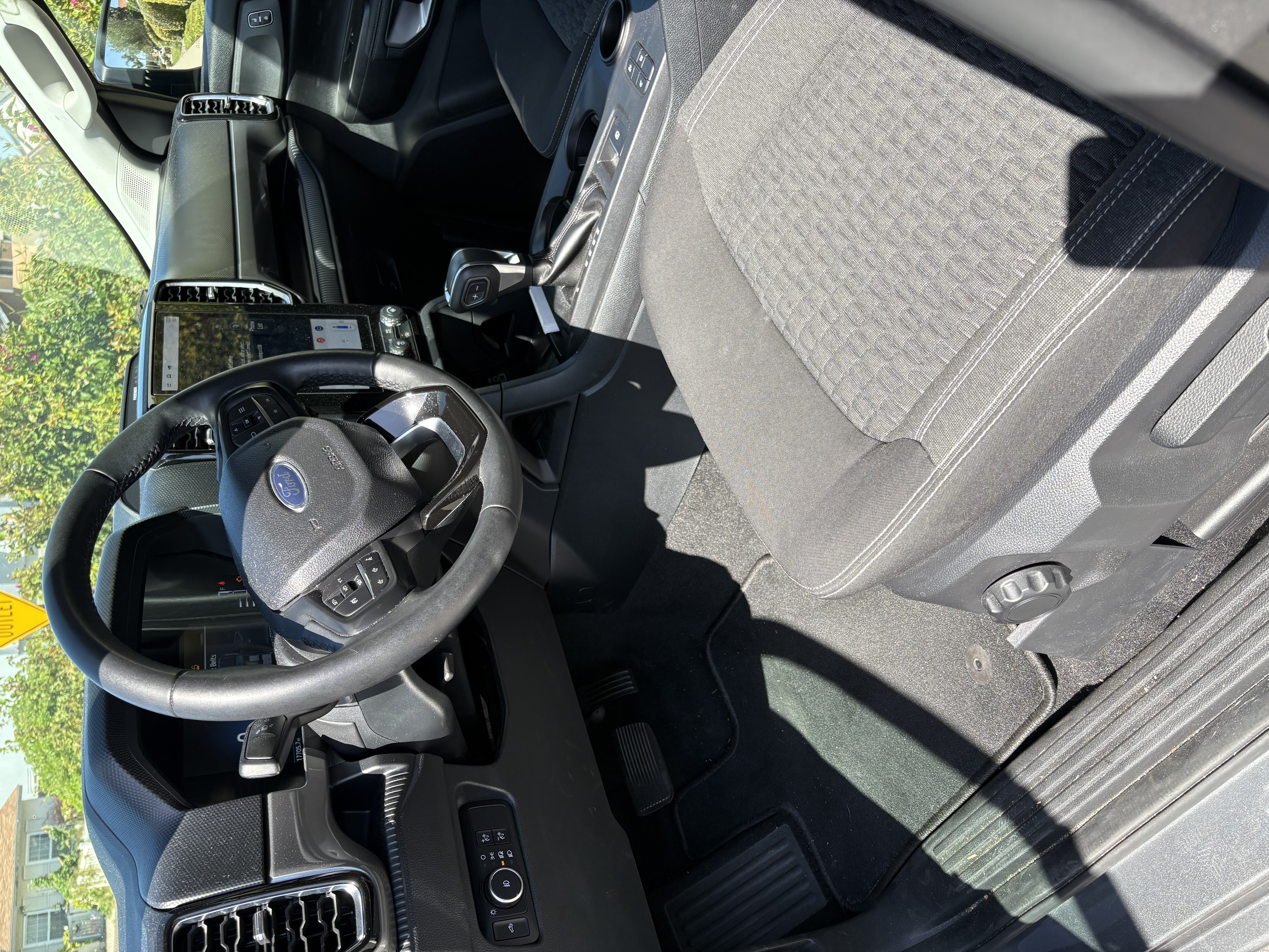 Used 2024 Ford Ranger XLT w/ Trailer Tow Package RWD image 8
