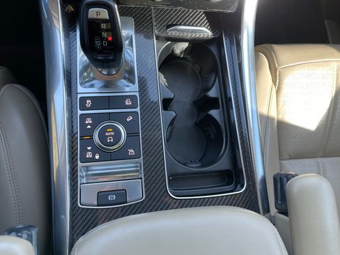 Used 2020 Land Rover Range Rover Sport Autobiography image 9
