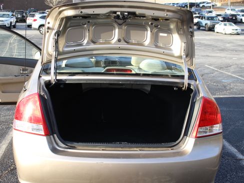 Used 2007 Kia Spectra EX image 17