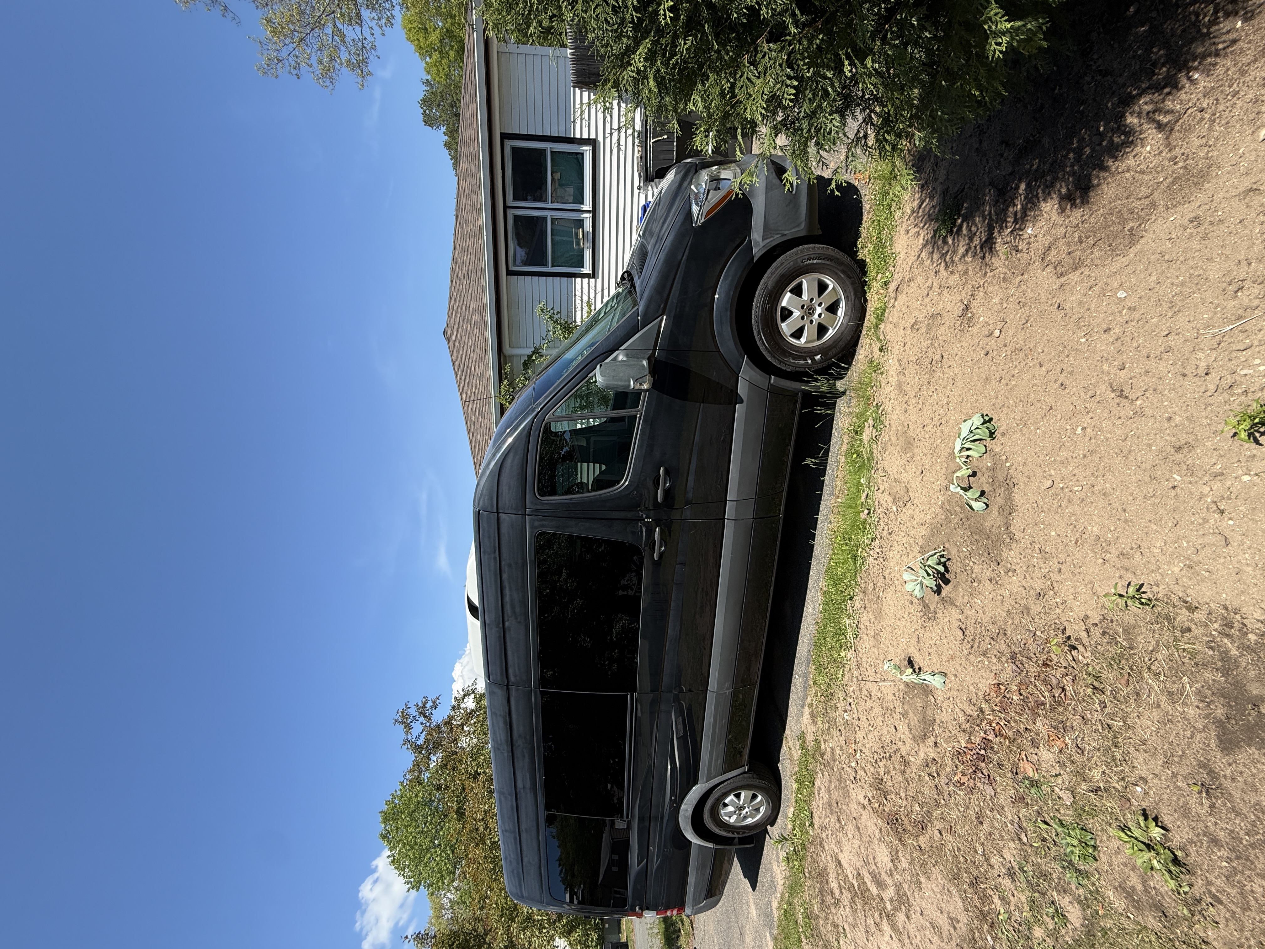 Used 2018 Mercedes-Benz Sprinter 2500 image 16