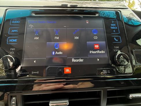 Used 2017 Toyota Mirai FWD image 30