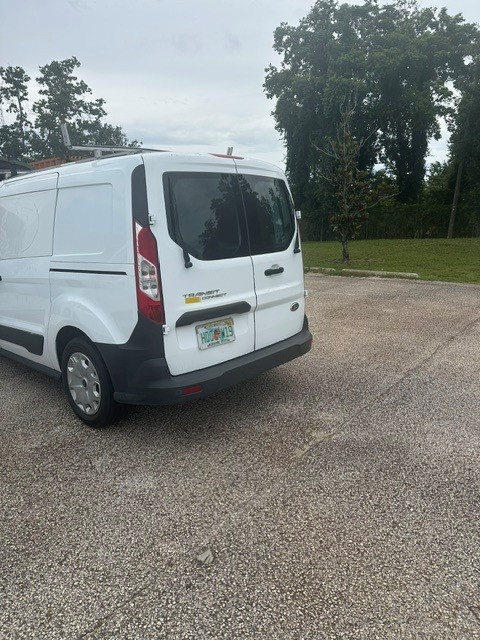 Used 2015 Ford Transit Connect XL FWD image 8
