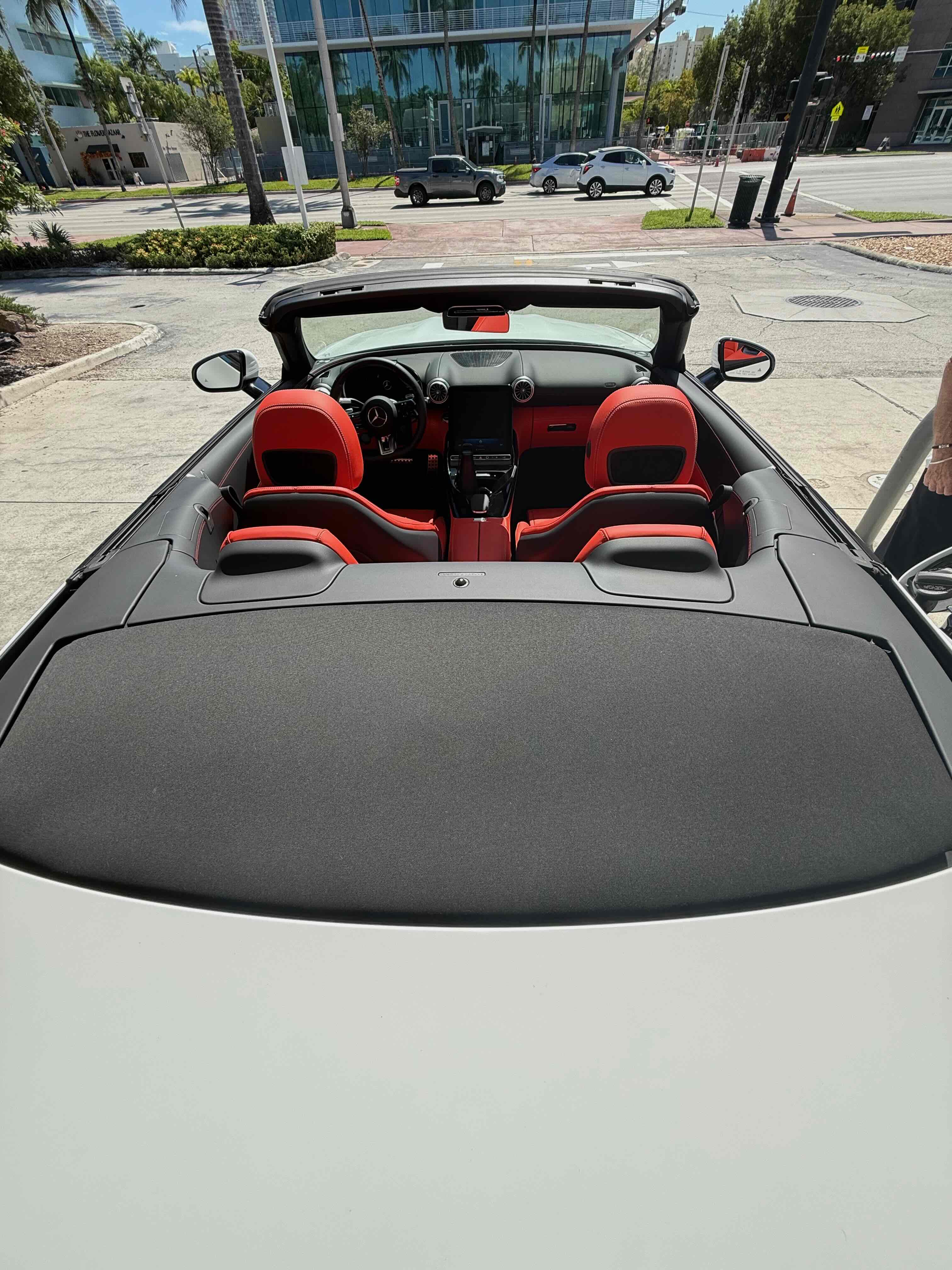 Used 2025 Mercedes-Benz SL 55 AMG 4MATIC image 8