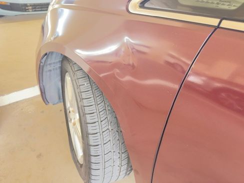 Used 2012 Honda Odyssey Touring Elite image 16