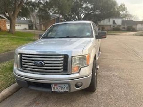 Used 2012 Ford F150 XLT w/ XLT Chrome Pkg image 7