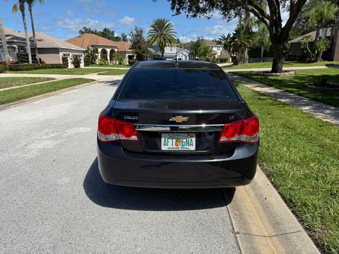 Used 2016 Chevrolet Cruze LT w/ Technology Package image 6