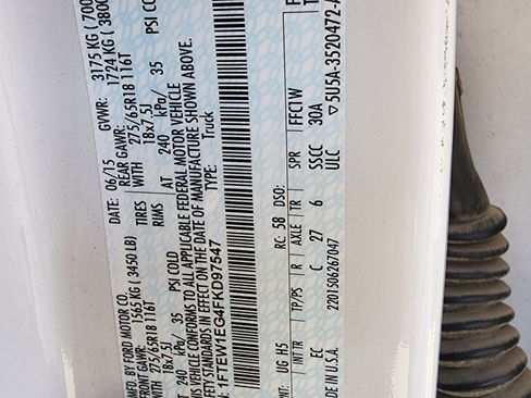 Used 2015 Ford F150 Lariat image 31