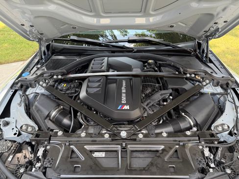 Used 2022 BMW M4 Coupe w/ Executive Package RWD image 21
