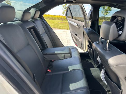 Used 2011 Mercedes-Benz C 300 Sedan image 16