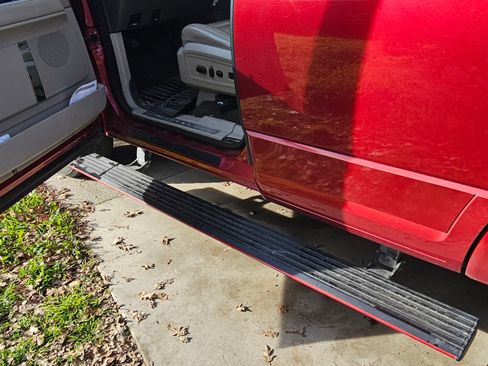 Used 2015 Lincoln Navigator 2WD image 9