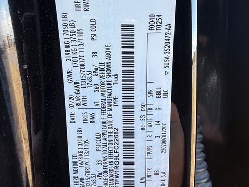 Used 2020 Ford F150 Raptor w/ Equipment Group 802A Luxury image 21