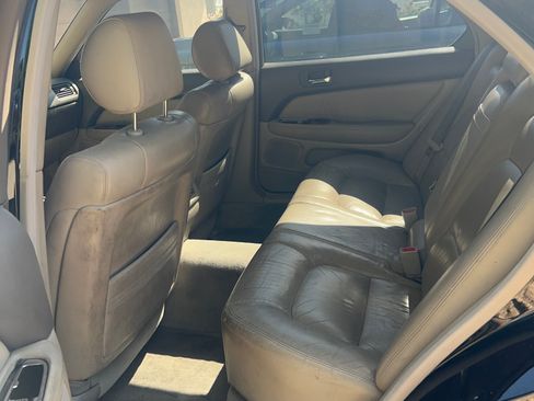 Used 1998 Lexus LS 400 RWD image 12