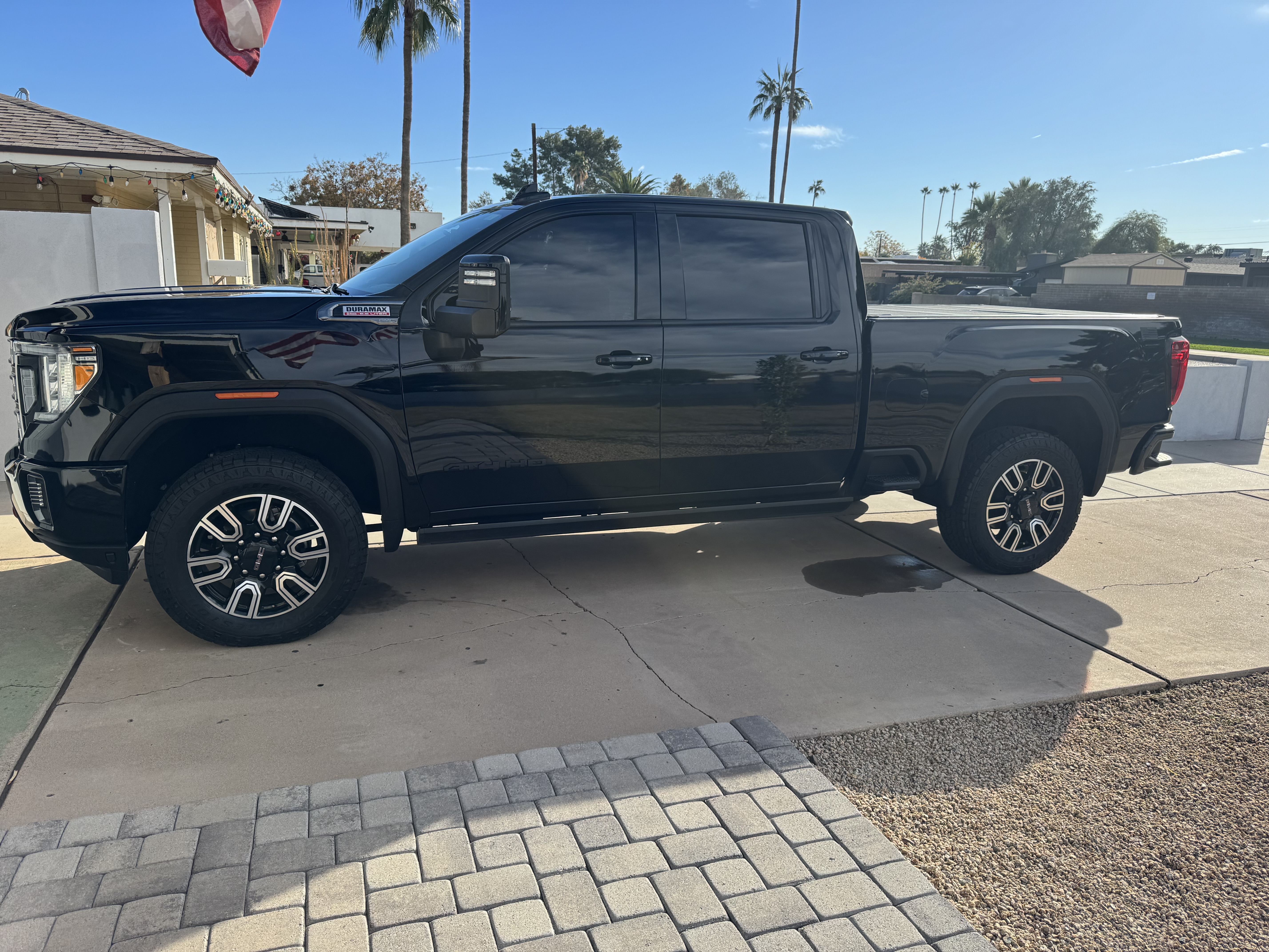 Used 2023 GMC Sierra 2500 AT4 w/ Gooseneck/5TH Wheel Package AWD/4WD image 5