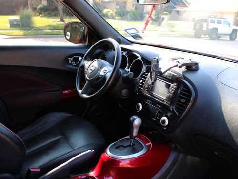 Used 2013 Nissan Juke SL image 16