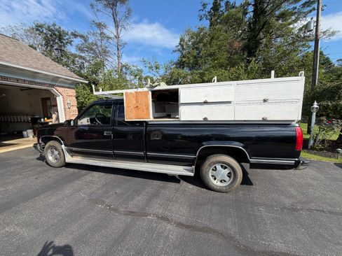 Used 1998 Chevrolet Silverado 1500 2WD Extended Cab w/ Preferred Equipment Group 2 image 10