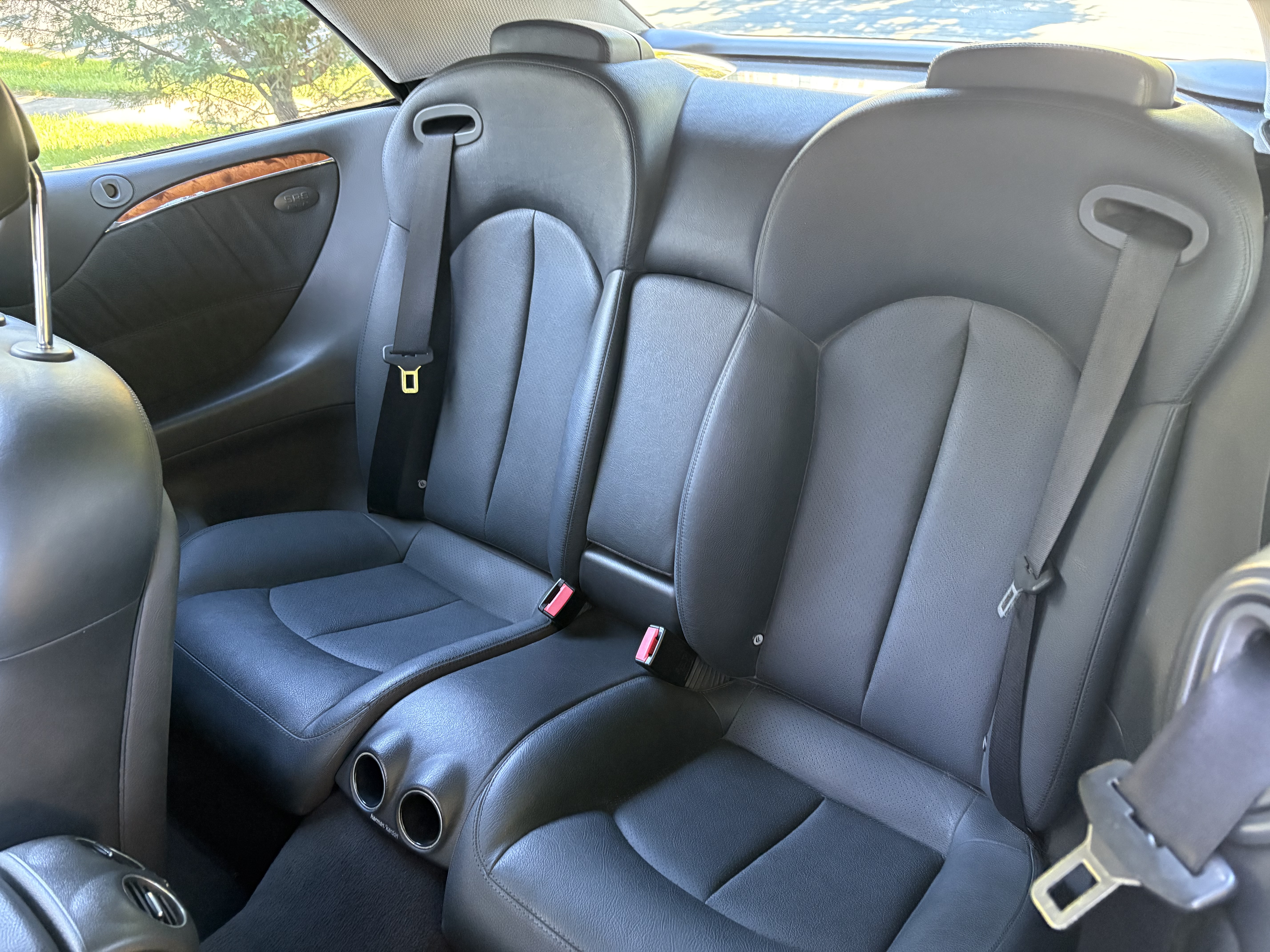 Used 2005 Mercedes-Benz CLK 320 Cabriolet image 6