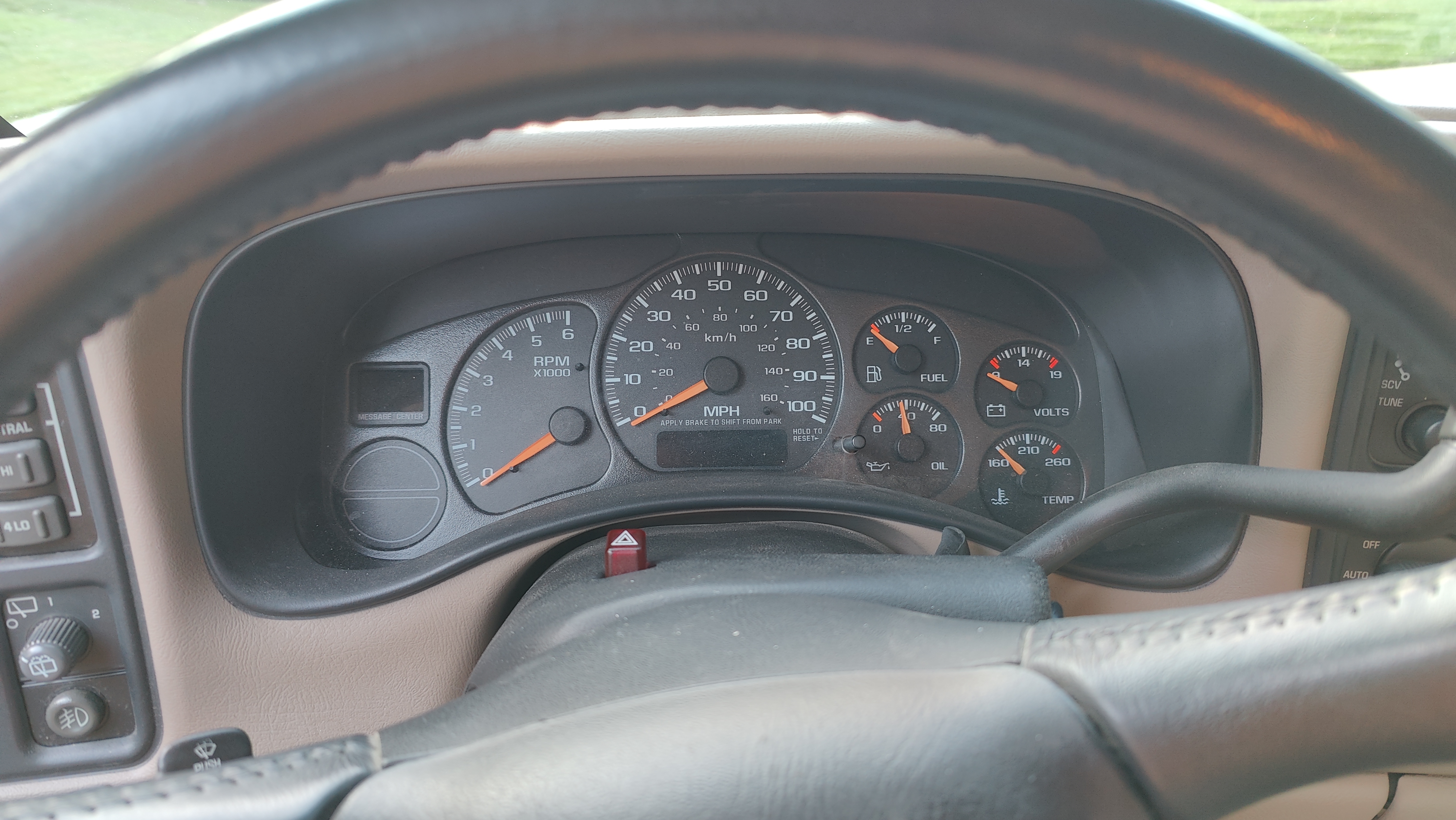 Used 2002 GMC Yukon SLT AWD/4WD image 12