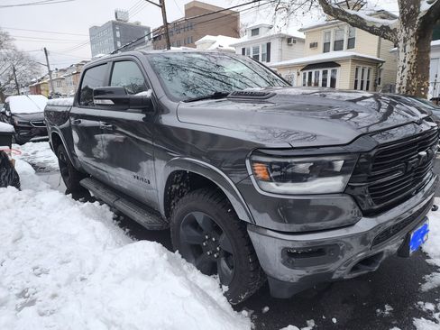 Used 2021 RAM 1500 Laramie image 2