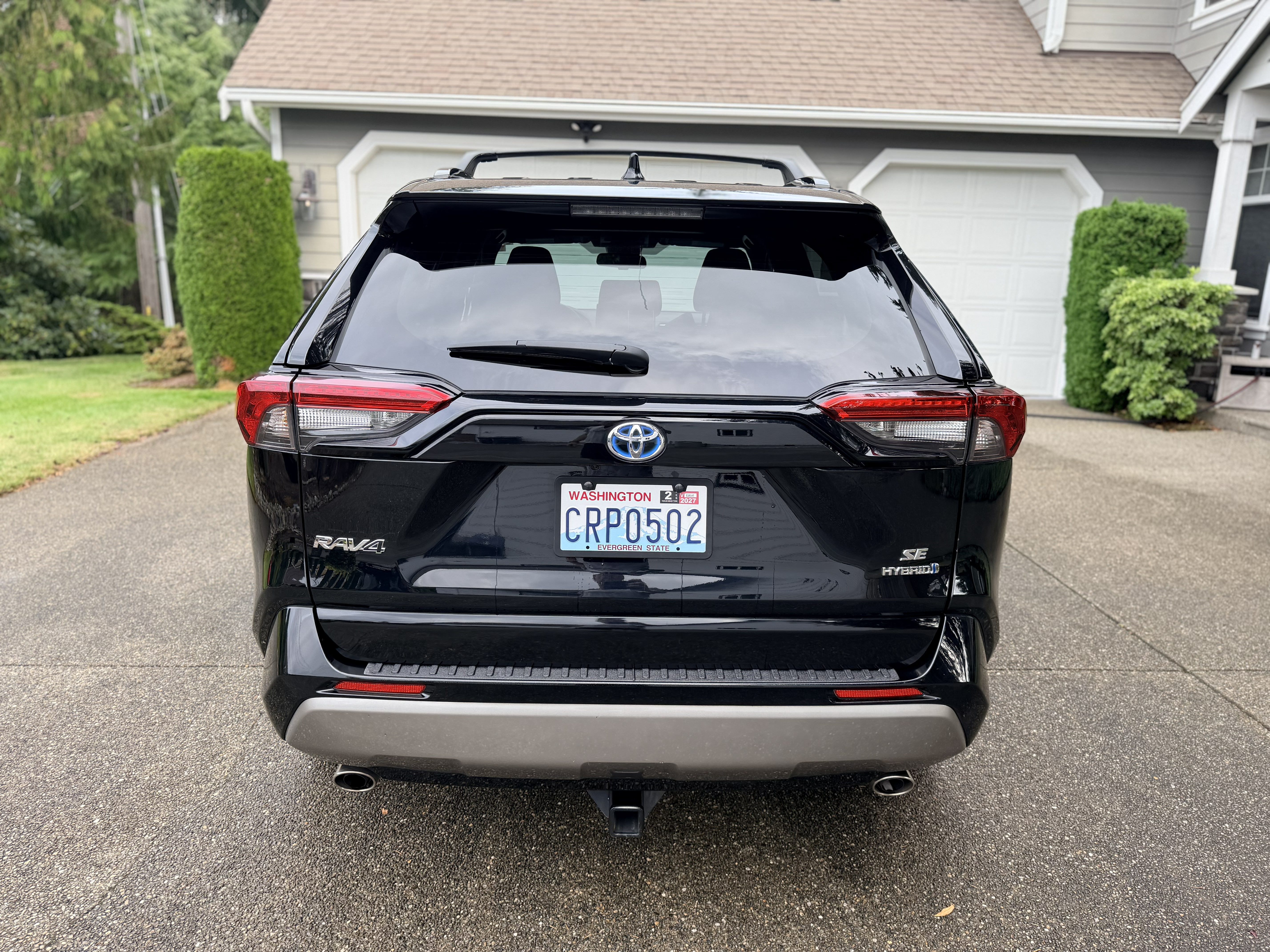Used 2022 Toyota RAV4 SE AWD/4WD image 9