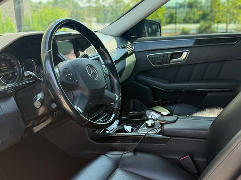 Used 2013 Mercedes-Benz E 350 Sedan image 8