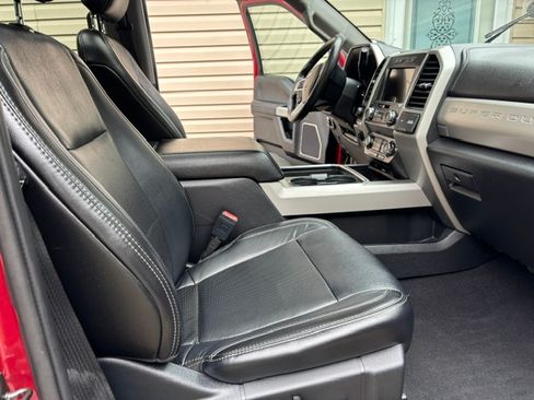 Used 2019 Ford F350 Lariat w/ Lariat Ultimate Package AWD/4WD image 12