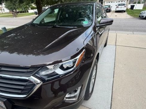 Used 2020 Chevrolet Equinox LT AWD/4WD image 1