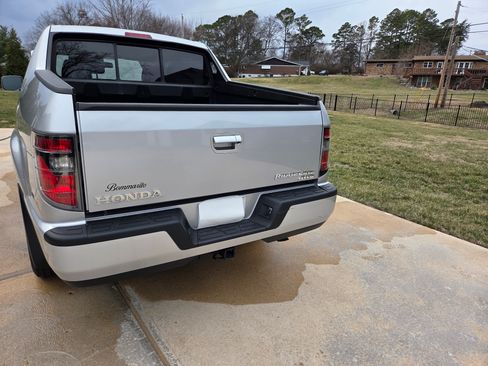 Used 2014 Honda Ridgeline RTS image 12
