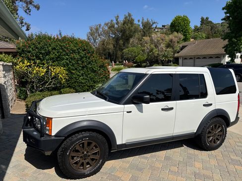 Used 2008 Land Rover LR3 SE image 4