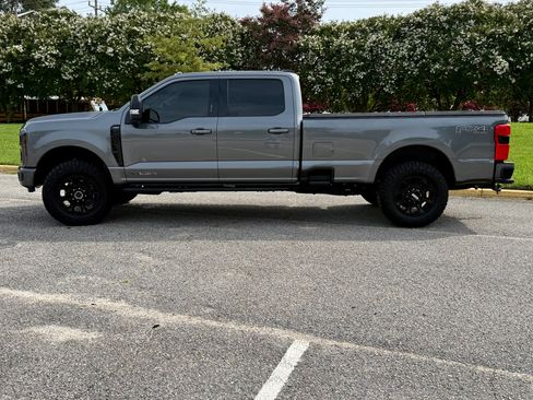 Used 2024 Ford F350 Lariat w/ Lariat Ultimate Package AWD/4WD image 6