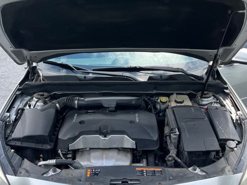 Used 2015 Chevrolet Malibu LT FWD image 11