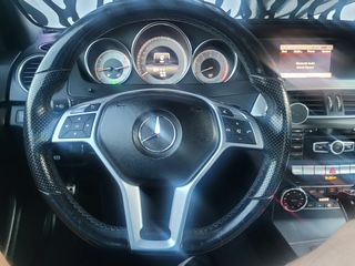 Used 2013 Mercedes-Benz C 250 Coupe image 8