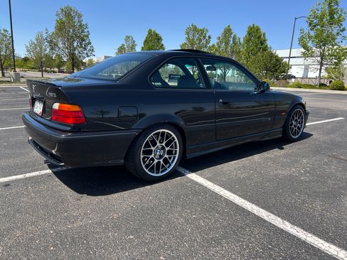 Used 1997 BMW M3 Coupe image 9