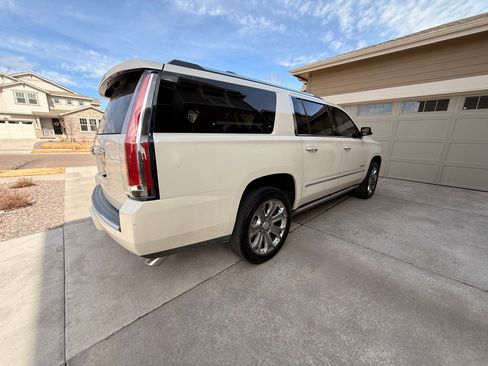 Used 2015 GMC Yukon XL Denali w/ Touring Package image 6