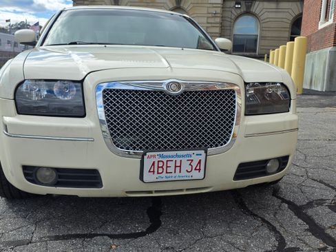 Used 2006 Chrysler 300 Touring w/ Comfort/Convenience Group image 13