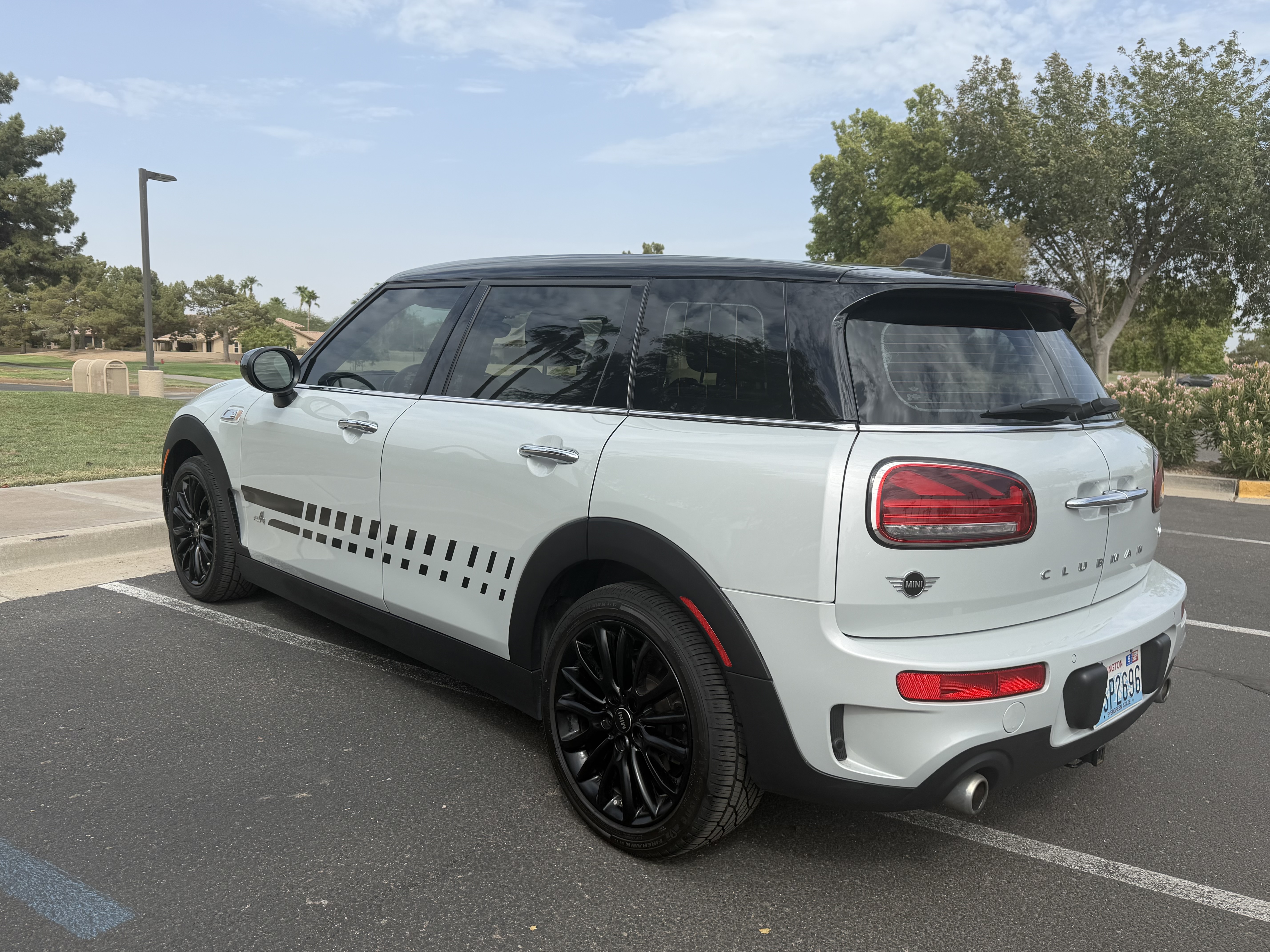 Used 2023 MINI Cooper Clubman S AWD/4WD image 10