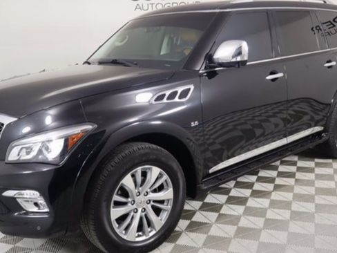 Used 2016 INFINITI QX80 4WD w/ Signature Edition Package image 1