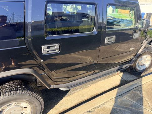 Used 2004 HUMMER H2 Luxury image 10