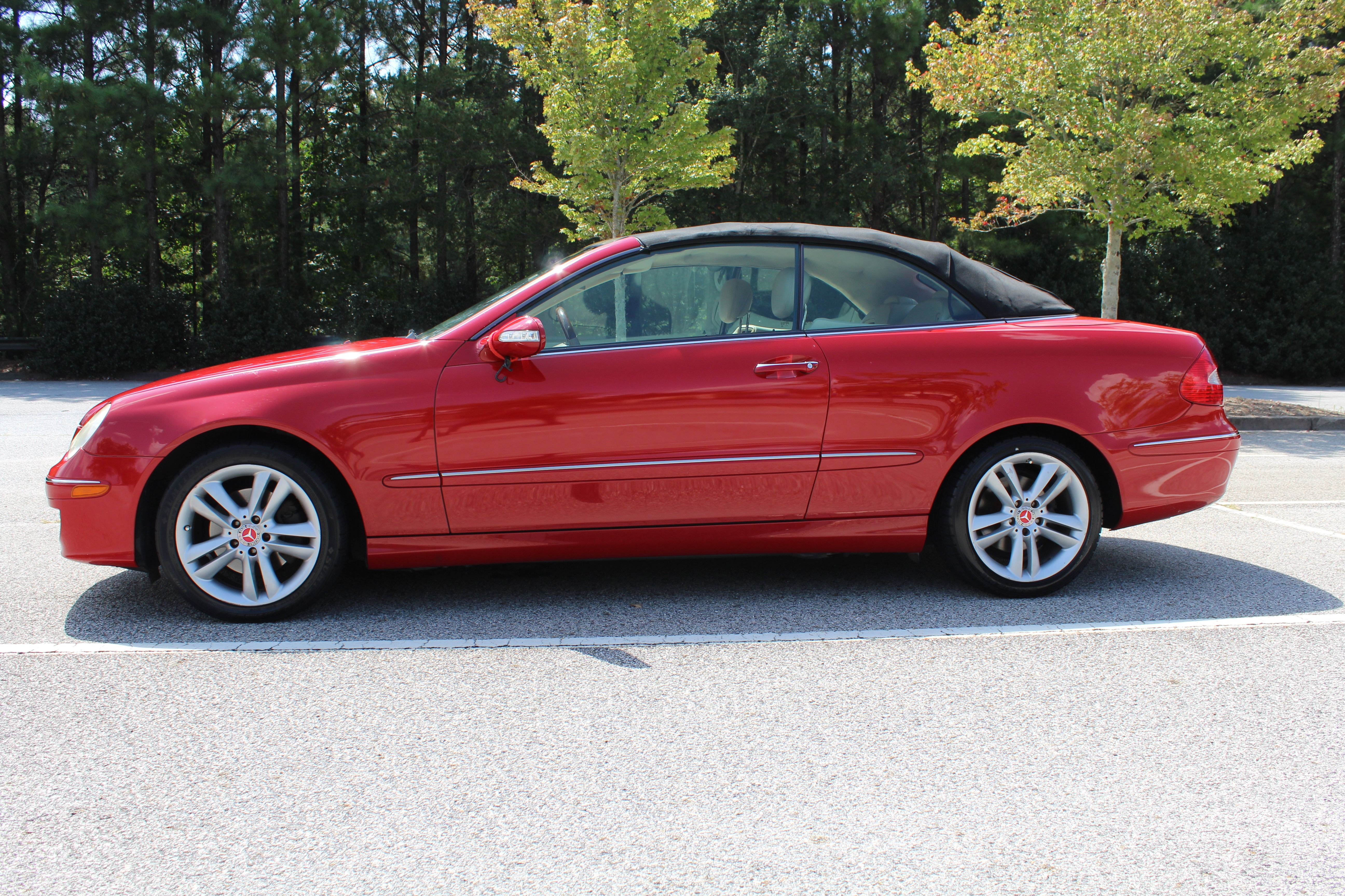 Used 2008 Mercedes-Benz CLK 350 Cabriolet image 2