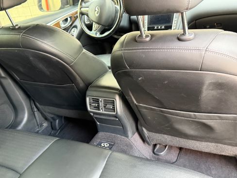 Used 2014 INFINITI Q50 Sport w/ Technology Package image 13