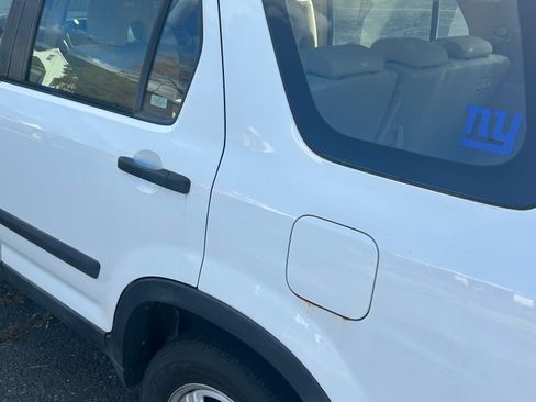 Used 2006 Honda CR-V LX image 5