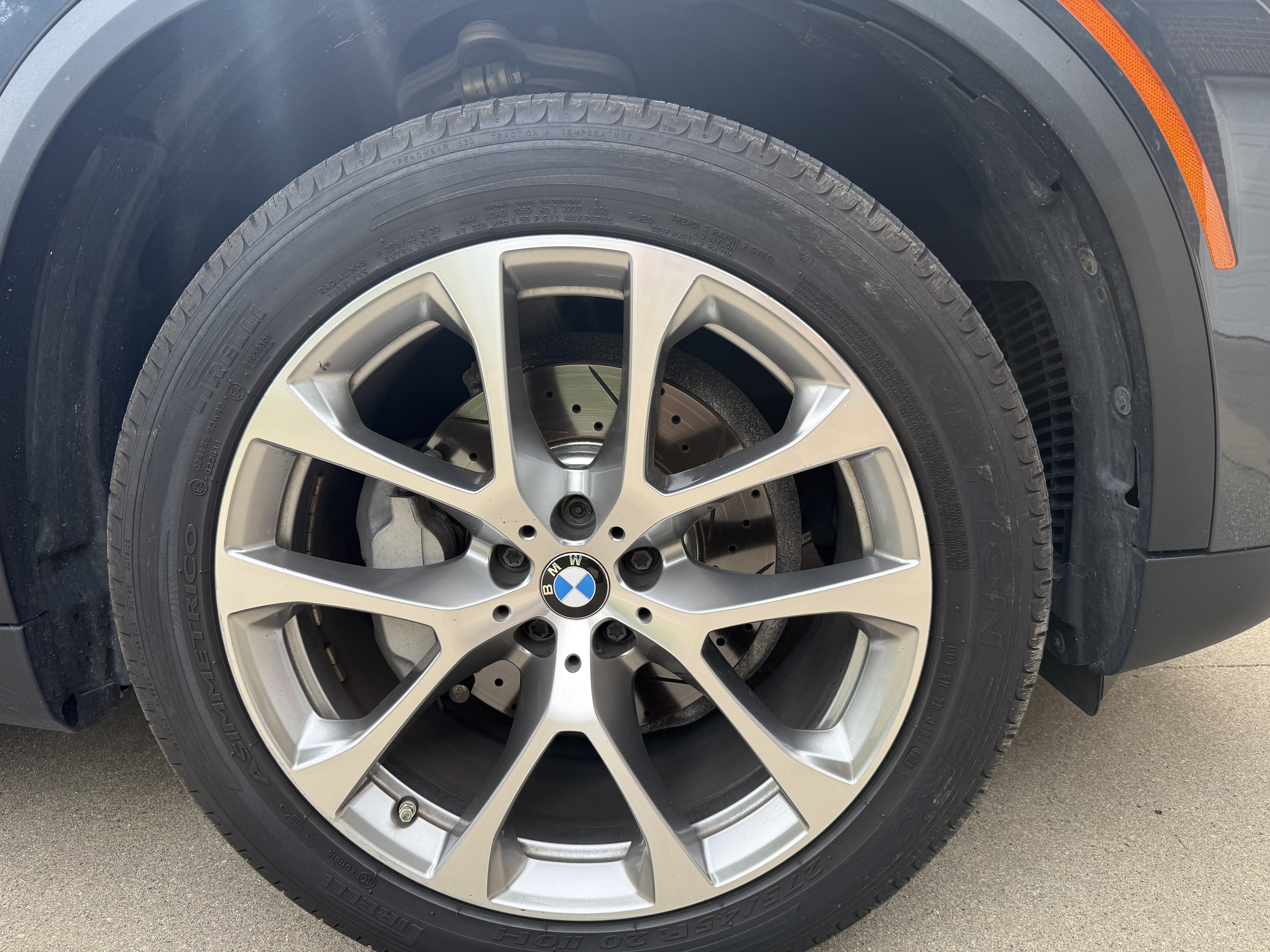 Used 2020 BMW X5 xDrive40i AWD/4WD image 4