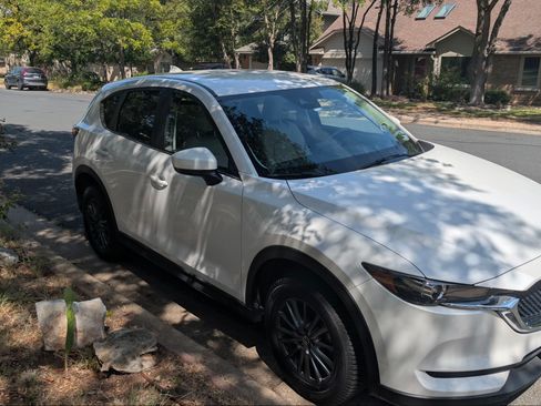 Used 2020 MAZDA CX-5 Touring FWD image 2
