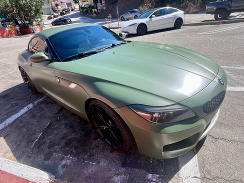 Used 2013 BMW Z4 sDrive28i RWD image 9