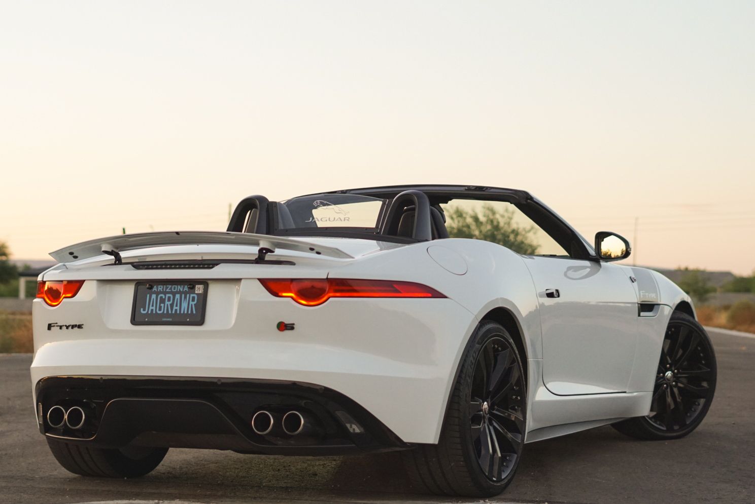 Used 2014 Jaguar F-TYPE S RWD image 12