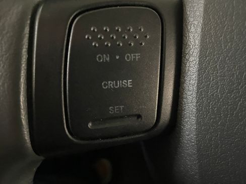 Used 2007 Dodge Ram 2500 Truck Laramie image 11