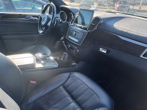 Used 2017 Mercedes-Benz GLS 450 4MATIC image 8