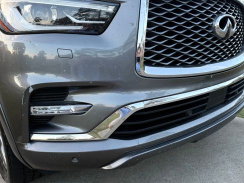 Used 2018 INFINITI QX80 Sport Utility 4D w/ Deluxe Technology Package image 8